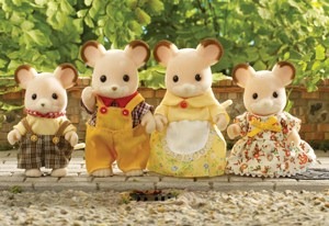 sylvanian-families-field-mouse-family